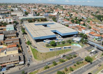 Vista aérea da região do Terminal Ouro Verde, em Campinas: mutirão para atendimento da população. Foto: Carlos Bassan/PMC