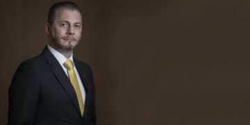 Presidente da OAB paulista defende mais democracia e menos “paixão política”