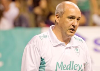 Marcos Pacheco, heptacampeão da Superliga, é novo técnico do Vôlei Renata