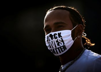 O piloto Lewis Hamilton - Foto: Fotos Públicas/Steve Etherington for Mercedes-Benz Grand Prix