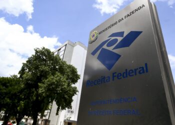 140 mil ainda não entregaram declaração de Imposto de Renda