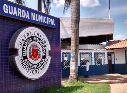 Homem reage a assalto e é morto a facadas dentro de casa em Americana