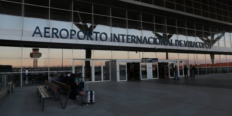 Aeroporto de Viracopos, em Campinas: investidores temem que área seja reduzida. Foto: Leandro Ferreira \ Hora Campinas