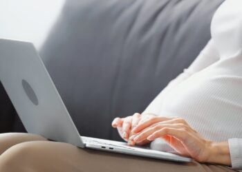 Justiça obriga empresa de Campinas a manter gestante em home office