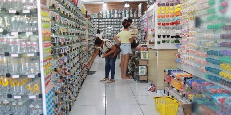 Pesquisa de consumo da PWC indica adoção de novos hábitos pós-pandemia - Foto: Leandro Ferreira/ Hora Campinas