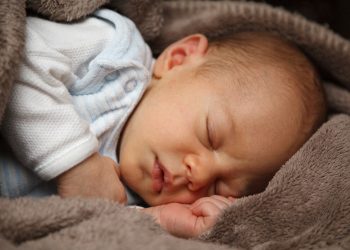 No período mais frio do ano, os cuidados com os recém-nascidos devem ser redobrados, orientam especialistas - Foto: Divulgação/Pixabay