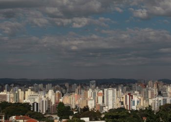 Cidade de Campinas, que chega agora a 108.026 diagnósticos positivos da doença.
Foto: Leandro Ferreira  Hora Campinas