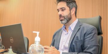 Projeto quer proibir a “linguagem neutra” nas escolas de Campinas