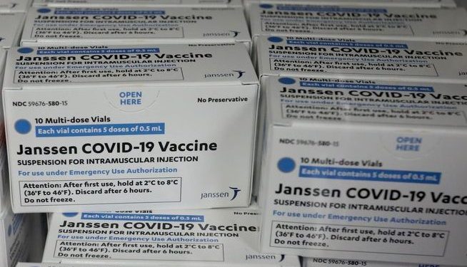 Saúde alerta para fake news sobre vacinas da Janssen para Campinas