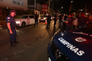 Fiscalização fecha 16 comércios; Toque de Recolher aborda 264 carros