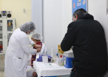 Campinas amplia parcerias na vacinação contra a Covid-19, com empresas que se comprometem a desenvolver programa. Foto: Leandro Ferreira/Hora Campinas