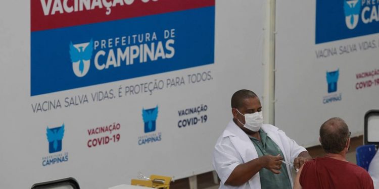 Campinas promove amanhã o 5º Dia D contra Covid-19: atendimento só para pessoas agendadas - Foto: Leandro Ferreira/Hora Campinas