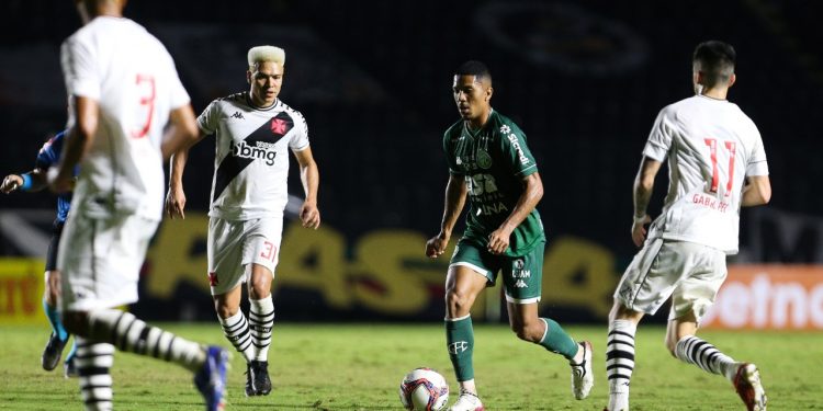Davó se despediu do Guarani na goleada sofrida contra o Vasco- Fotos: Thomaz Marostegan/Guarani FC