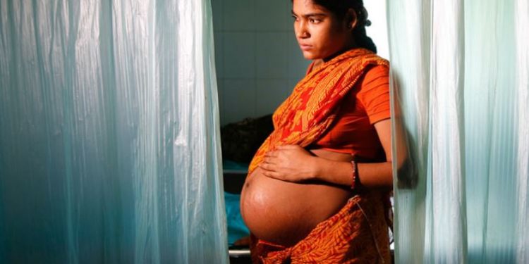 Mães são discriminadas na hora de obter a certidão de nascimento das crianças - Foto: Unicef/Rahani Kaur/ ONU News