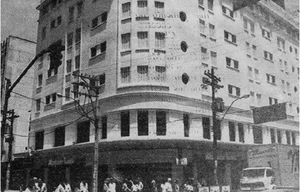 Terminus, com hotel e doçaria, point dos anos 50 e 60 - Fotos: Reprodução