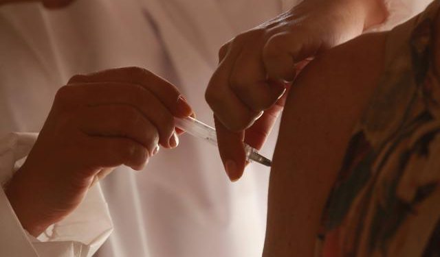 Calendário de vacinação contra a gripe e sarampo é prorrogado até o dia 24 de junho - Foto: Leandro Ferreira/Hora Campinas
