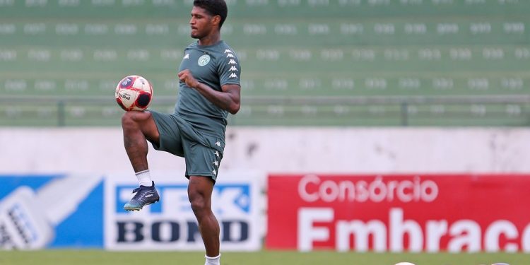 Rodrigo Andrade será titular no meio-campo do Guarani. Foto: Thomaz Marostegan/Guarani FC