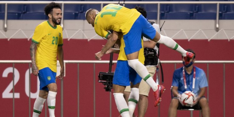 Time brasileiro enfrentou um adversário que jogou fechado na defesa e teve dificuldades para vencer. Foto/ CBF