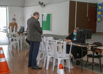 Vinhedo antecipa vacinação de 37 a 39 anos e reabre agenda para 40 a 59 anos