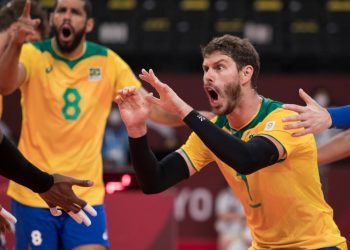 Em jogo eletrizante, Brasil vira em cima da Argentina