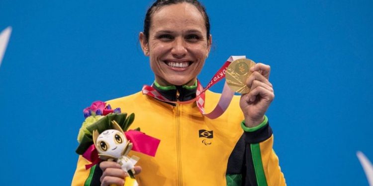 Maria Carolina Santiago garantiu o ouro na prova de 100 metros livre da classe S12 - Foto: Alê Cabral/CPB