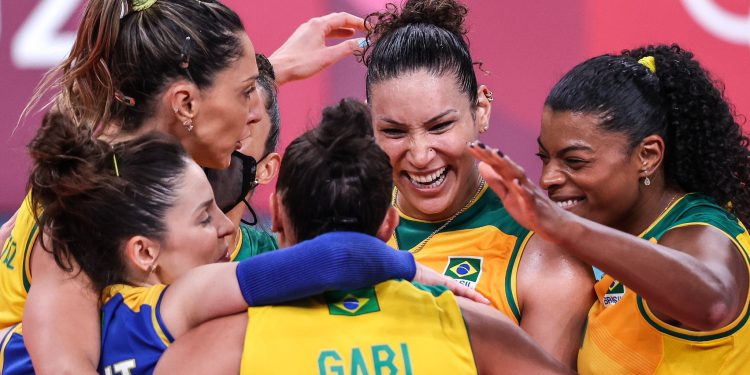 As brasileiras conquistaram a liderança invicta do Grupo A. Foto: COB
