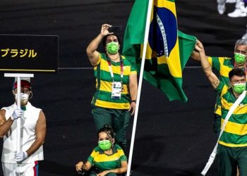 Evelyn Oliveira e Petrúcio Ferreira tiveram a honra de representar o Brasil no desfile - Foto: Miriam Jeske/CPB
