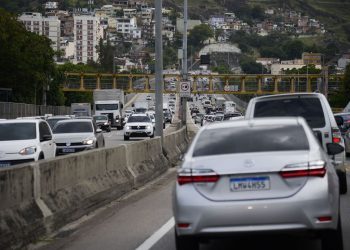 Levantamento de empresa de sistema eletrônico de pagamento de pedágio mostra crescimento do movimento em estradas - Foto: Fernando Frazão/Agência Brasil