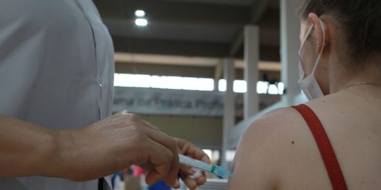 Estado de São Paulo atingiu índice de imunização superior ao Reino Unido e  de outros países - Foto: Leandro Fereira/Hora Campinas