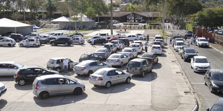 Vacinação contra Covid tem forte adesão de jovens na RMC