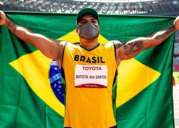 Claudiney dos Santos: além de conquistar o ouro, atleta bateu novamente o recorde paralímpico - Foto: Miriam Jeske/CPB