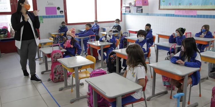 Na Escola Brasinha e no Colégio Lyon, a adesão de alunos ao ensino presencial chegou a 85%. Foto: Leandro Ferreira/Hora Campinas