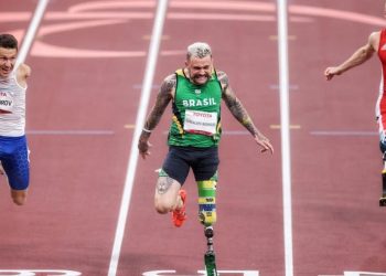 Por um centésimo a mais, Vinícius Rodrigues é prata nos 100m em Tóquio