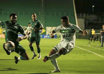 O Guarani amargou a quinta derrota nesta Série B. Foto: Daniel Vaz/Especial para o Guarani FC
