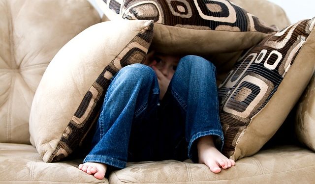 Com pandemia, 44% das crianças e adolescentes se sentiram mais tristes