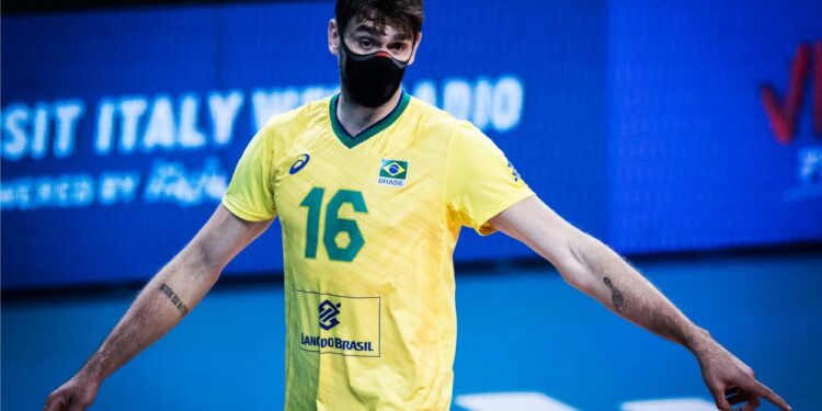 Lucão e Adriano, duas gerações do mesmo lado da quadra