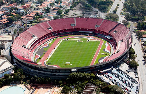 Suspensa desde março do ano passado, a entrada de torcedores nos estádios será liberada a partir de 1º de novembro. Foto: Divulgação