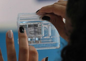 Independente do “Campinas Vacina Mais”, o agendamento para receber as vacinas contra Covid-19 continua aberto, basta ir no site e solicitar Foto: Leandro Ferreira/Hora Campinas