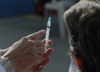 Valinhos já tem 3 em cada 4 adultos vacinados com a 1a dose, . Foto: Leandro Ferreira / Hora Campinas