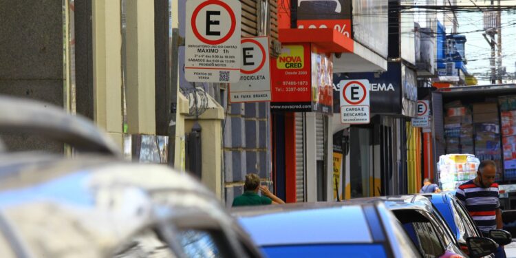 Campinas abandona ideia de concessão e Zona Azul terá gestão pública