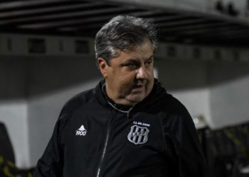 Ponte Preta tem motivos para comemorar e lamentar empate no Dérbi 201