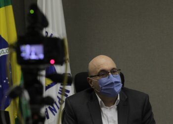 Internado, Dário recebe mensagens de incentivo nas redes sociais