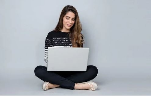 Artigo- Burnout x carreira: o desafio corporativo pós-pandemia – Por Claudia Paiva