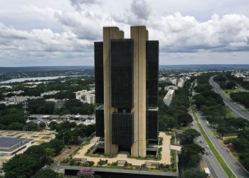 Comitê de Política Monetária do Banco Central elevou a taxa Selic - juros básicos da economia - mais uma vez  Foto: Agência Brasil