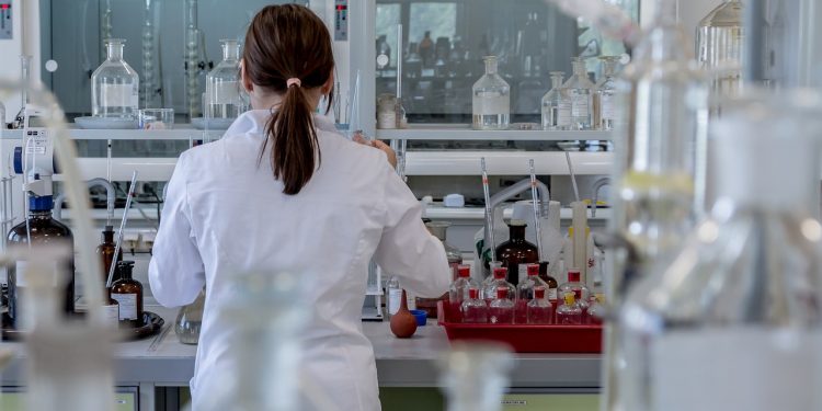 Testes preliminares com duas doses de protótipos do antígeno levaram à geração de altas quantidades de anticorpos neutralizantes. Foto: Pixabay/Divulgação
