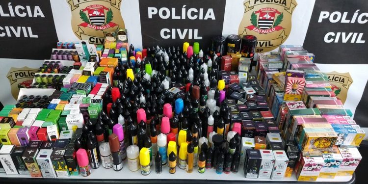 Produtos apreendidos na loja por policiais do Deic de Campinas. Foto: Divulgação/Polícia Civil