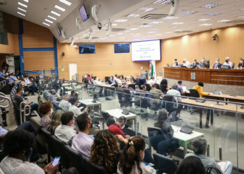 Audiência na Câmara contou com a participação de representantes da sociedade civil: área social concentra maiores despesas Foto: Câmara/Divulgação