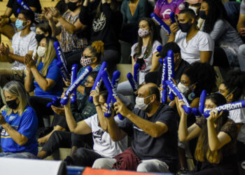 Vôlei Renata inicia troca de ingressos para jogo da final