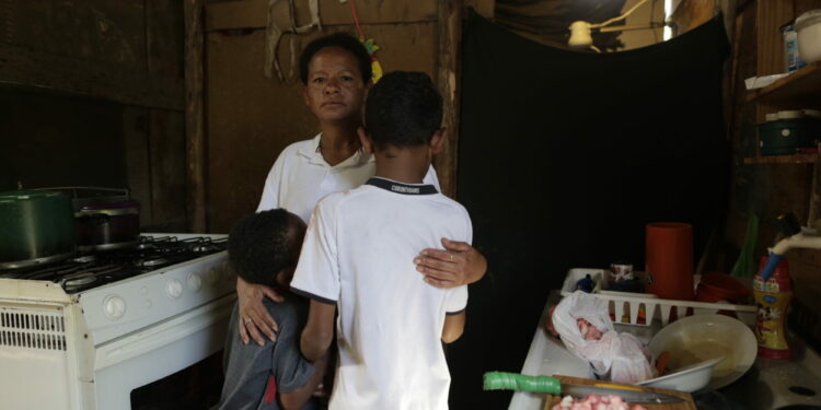 Solidariedade ameniza fome em Campinas