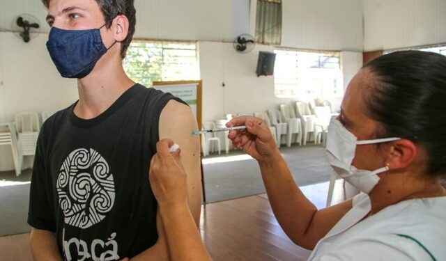 Vinhedo reabre amanhã (22) agendamento para vacinar adolescentes - Foto: Divulgação/PMV
